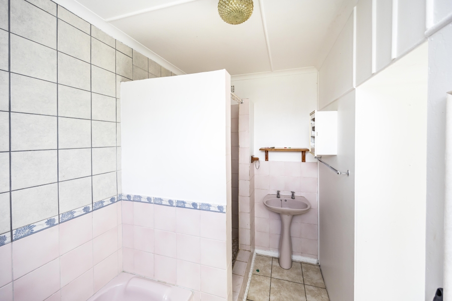 3 Bedroom Property for Sale in Cambridge Eastern Cape